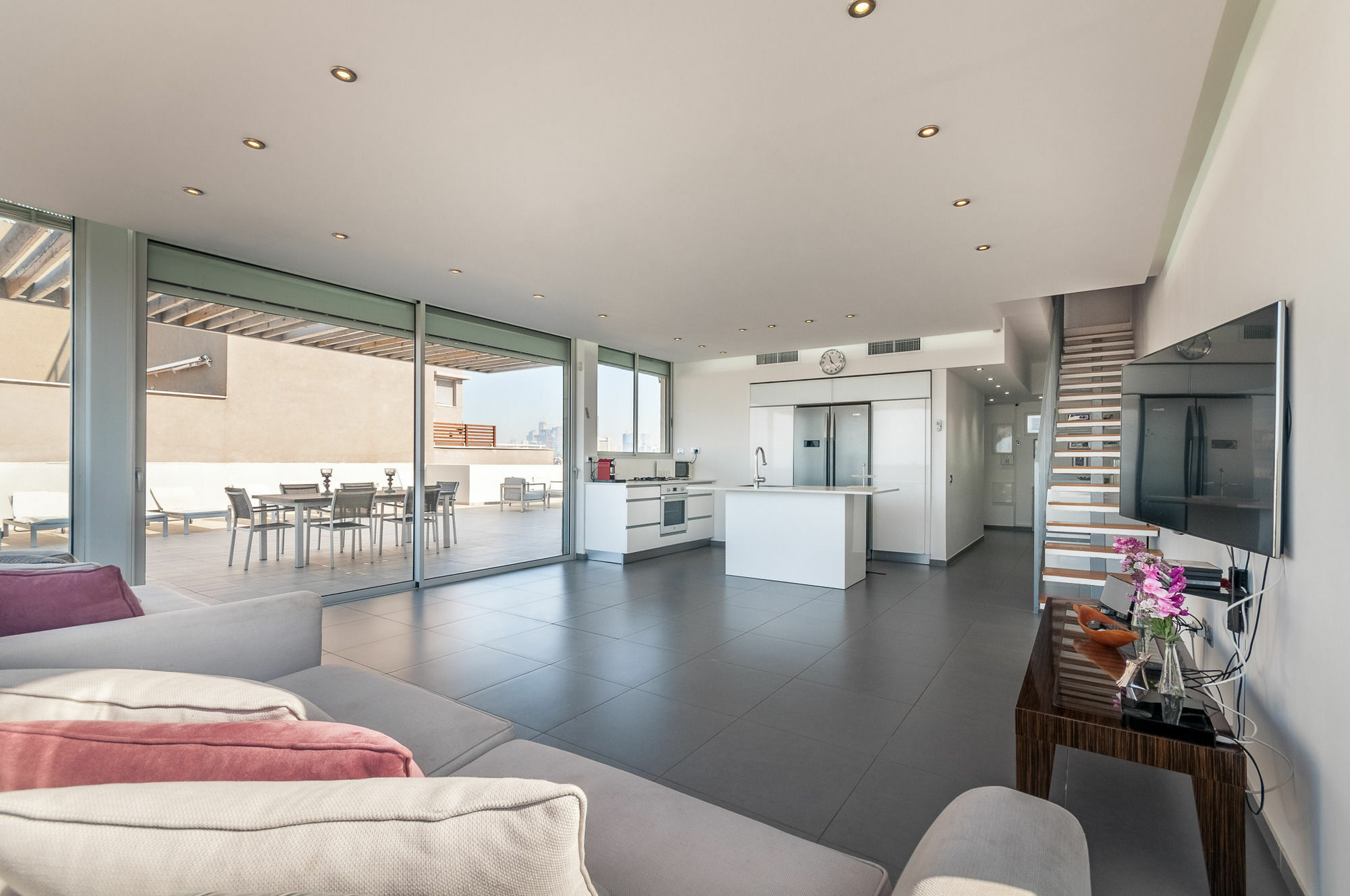 Ferienwohnung Abarbanel St Incredible Penthouse Tel Aviv-Jaffa Exterior foto