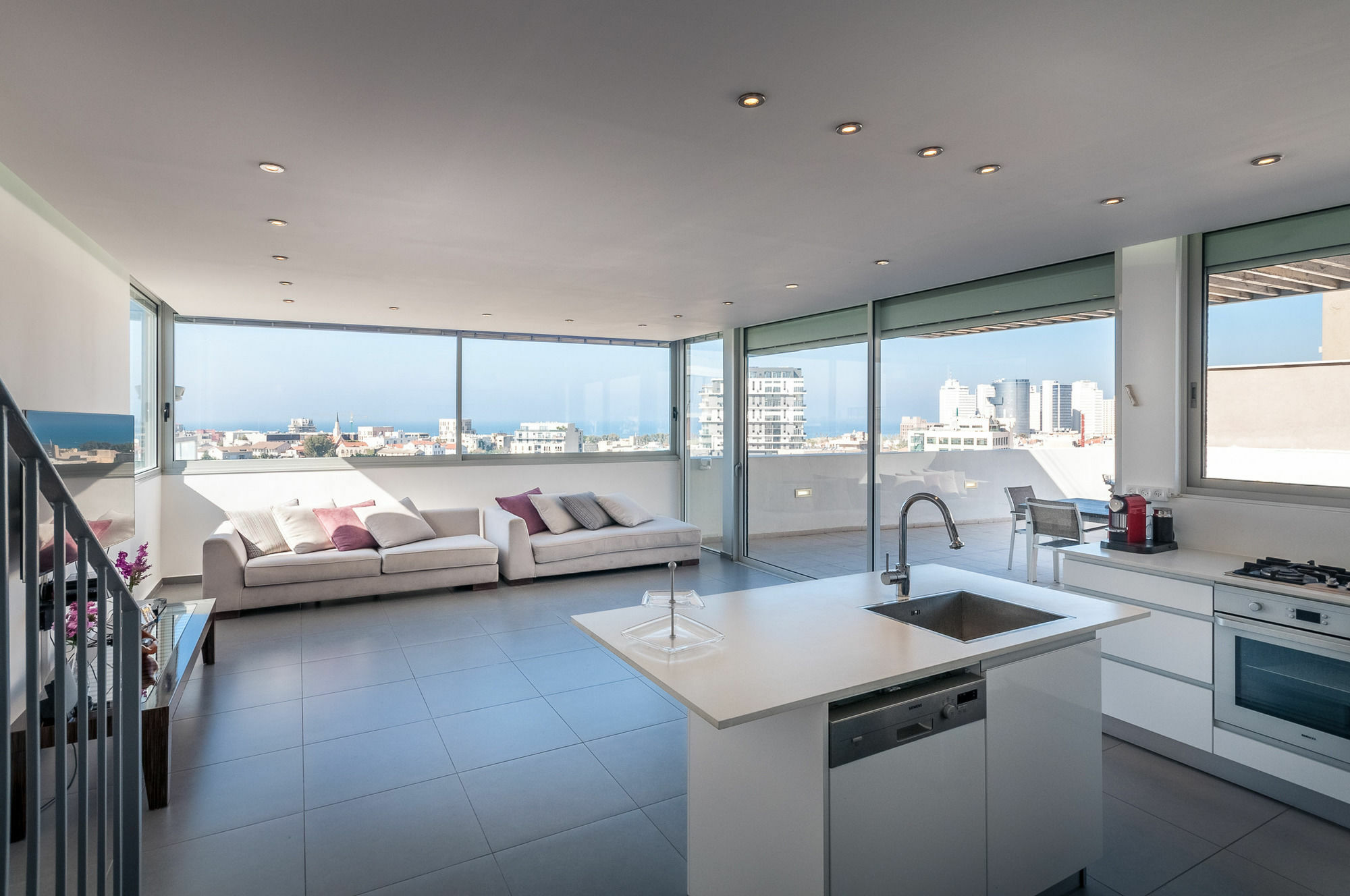Ferienwohnung Abarbanel St Incredible Penthouse Tel Aviv-Jaffa Exterior foto